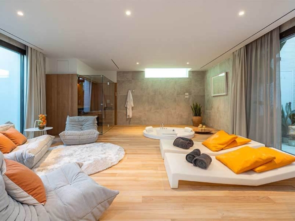Villa for sale in Fuengirola