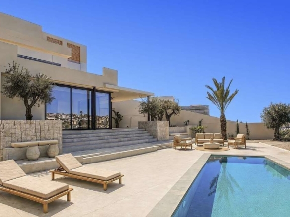 Villa for sale in La Marina