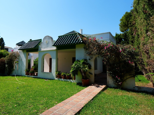 Villa for sale in Marbella