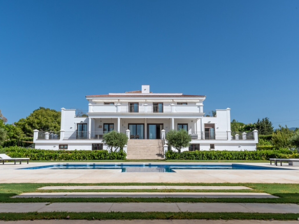 Villa for sale in Marbella
