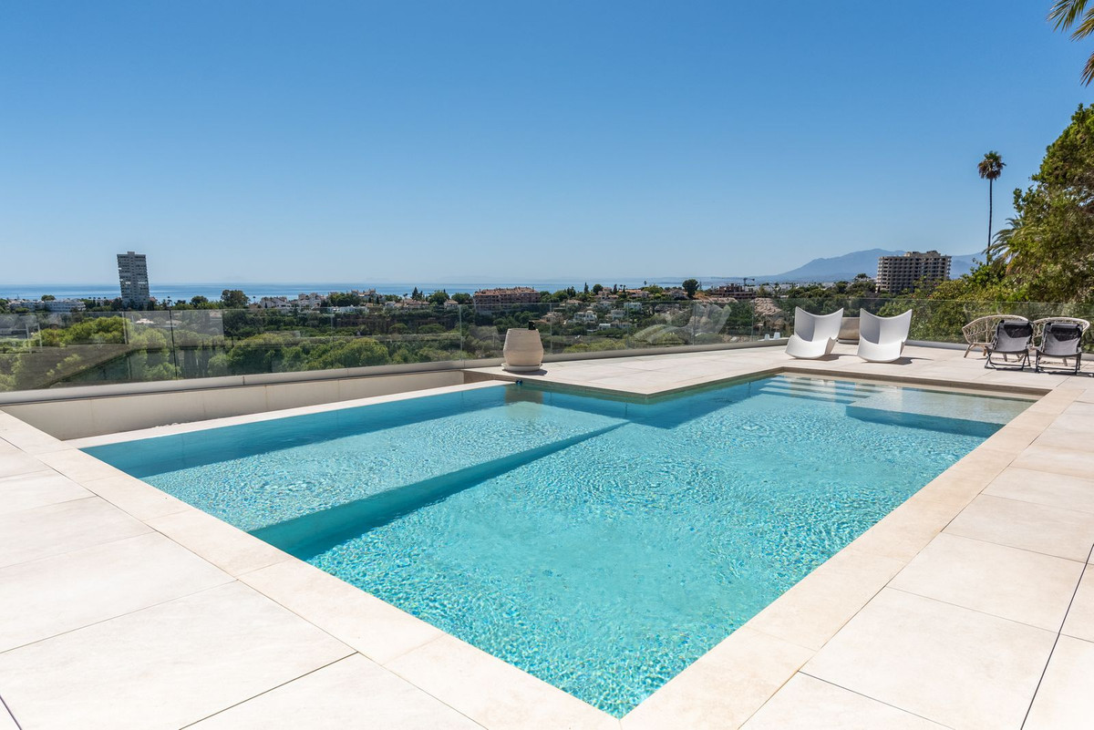 Villa for sale in Marbella - photo 14