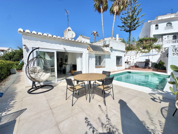 Villa for sale in Mijas