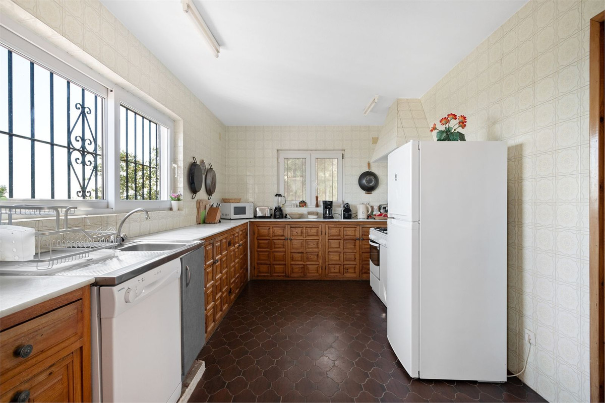 Villa for sale in Mijas - photo 8