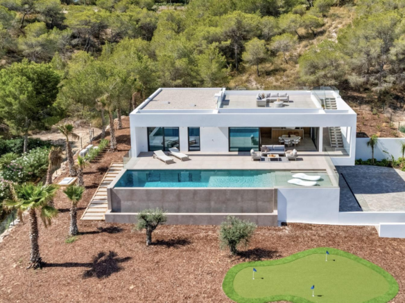 Villa for sale in Orihuela
