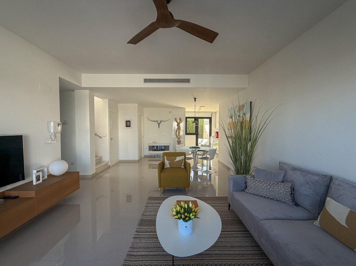Villa for sale in San Miguel de Salinas - photo 7