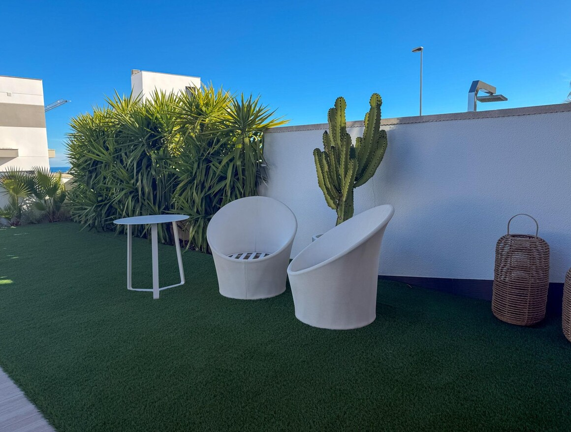 Villa for sale in San Miguel de Salinas - photo 6